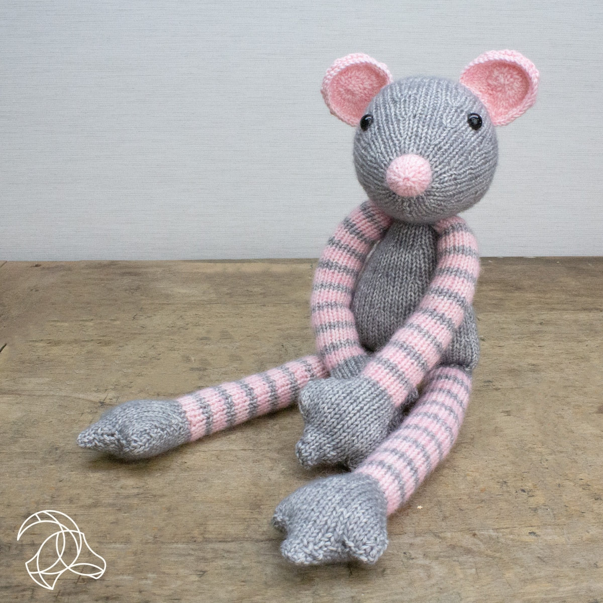 Esther the Mouse - Gorgeous Knitting Kit from Hardicraft