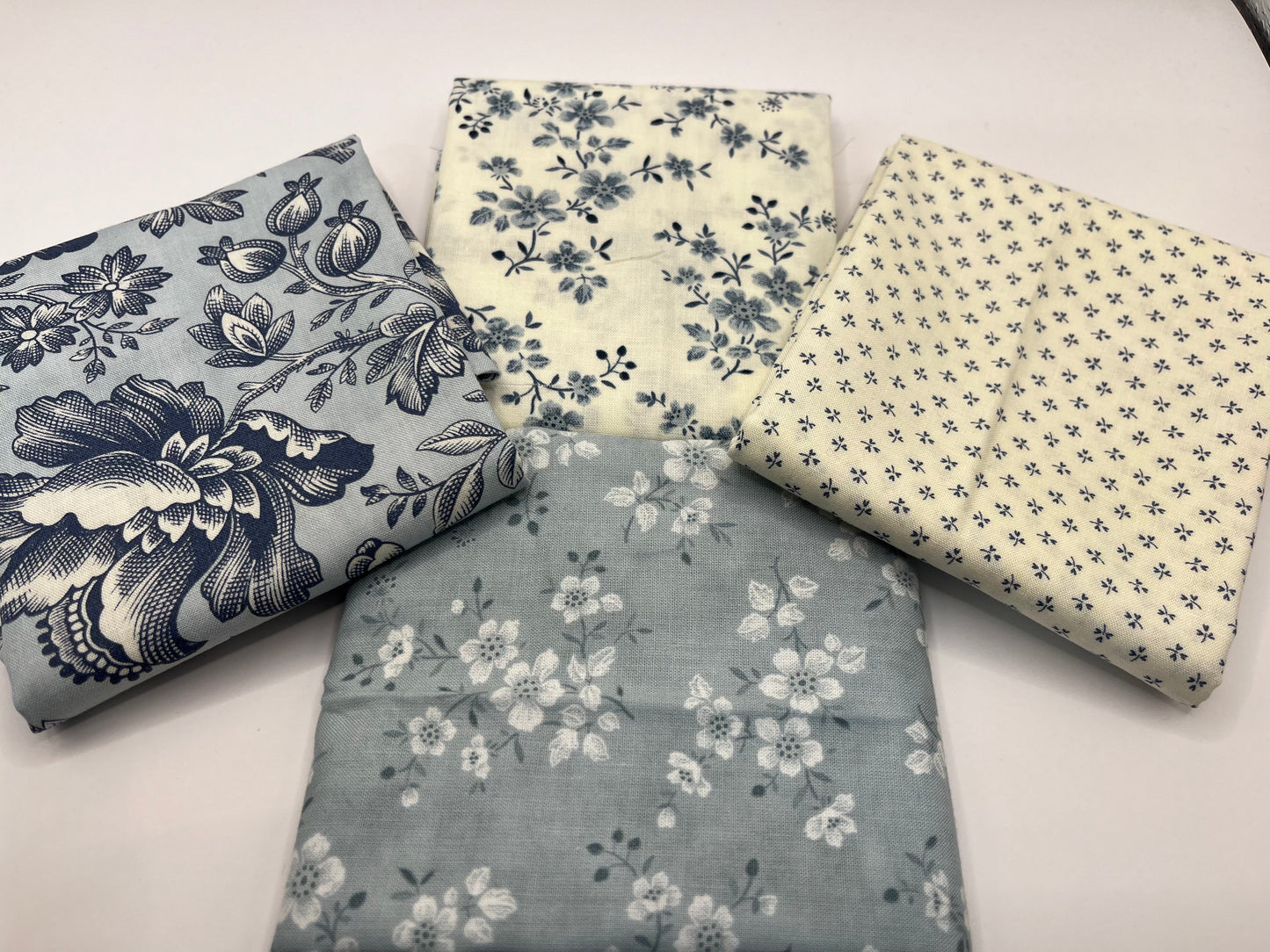 Blues & Whites Moda Fat Quarter Fabric Pack