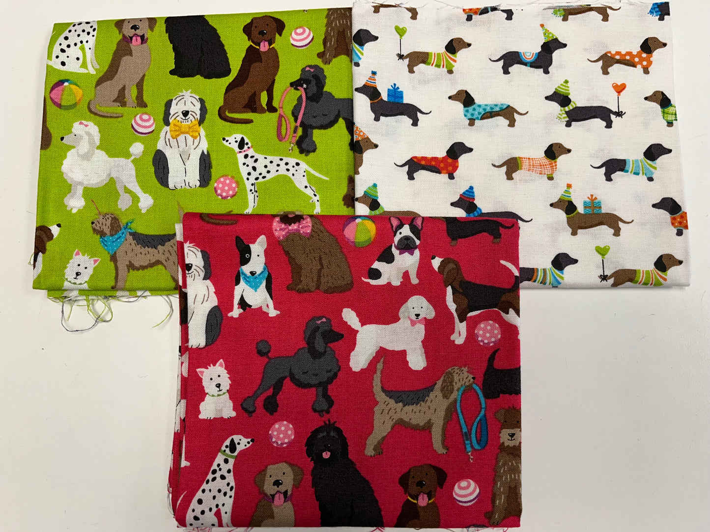 Dog & Puppy Fabric Fat Quarter Bundle - for bandana's and quilting