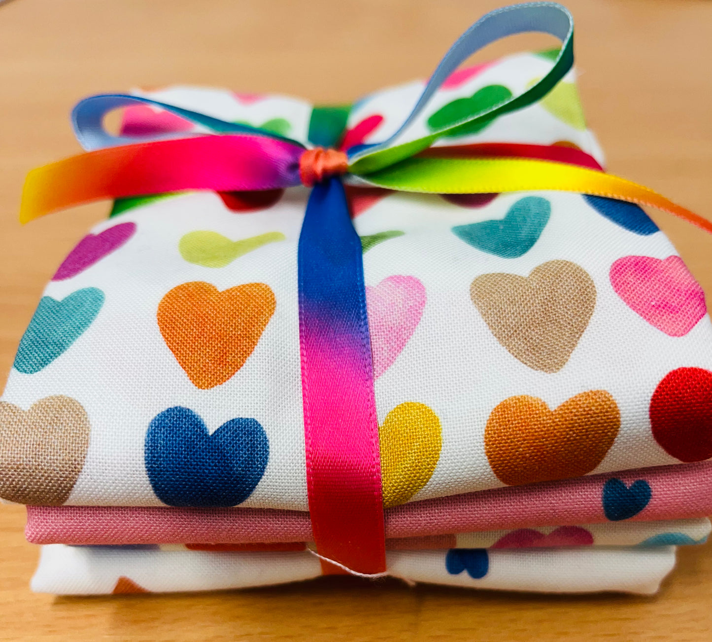 Just Hearts Fabric Fat Quarter Bundle - for Quilting, Crafting Project etc