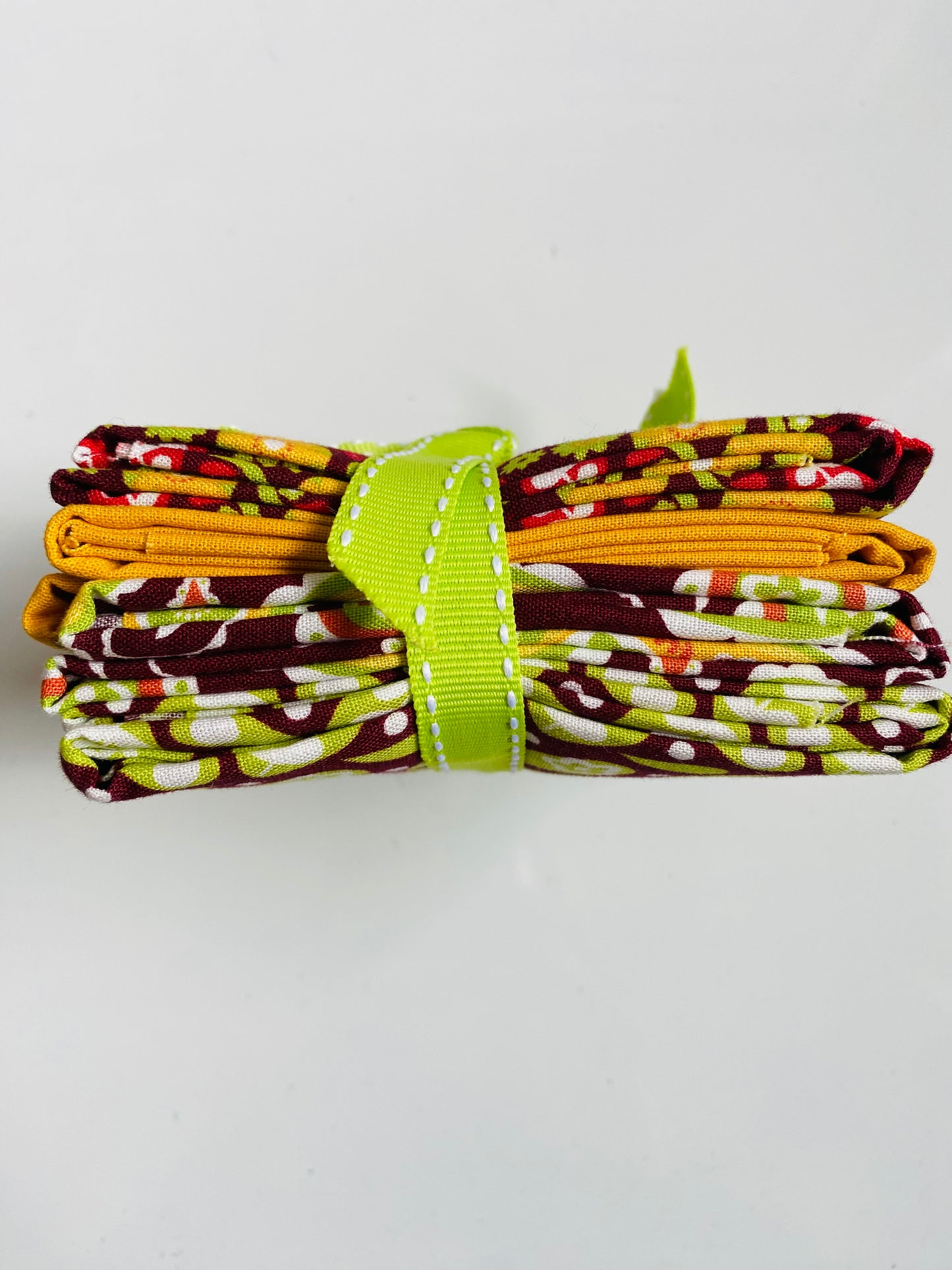 Fabric Fat Quarter Bundle - 'Earthy Tones - Browns & Greens' - 100% Cotton