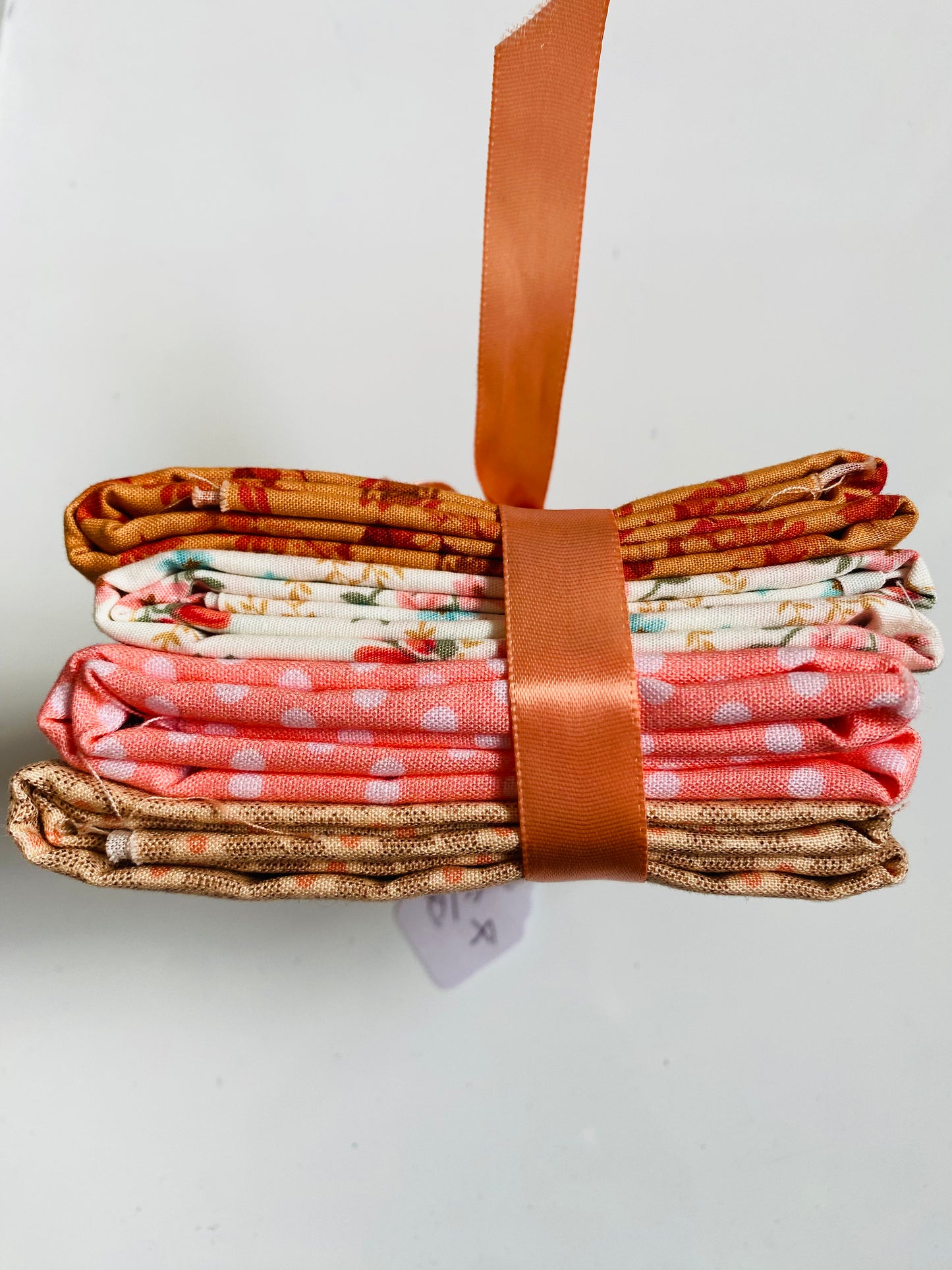 Fabric Fat Quarter Bundle - 'Oranges & Pinks' - 100% Cotton