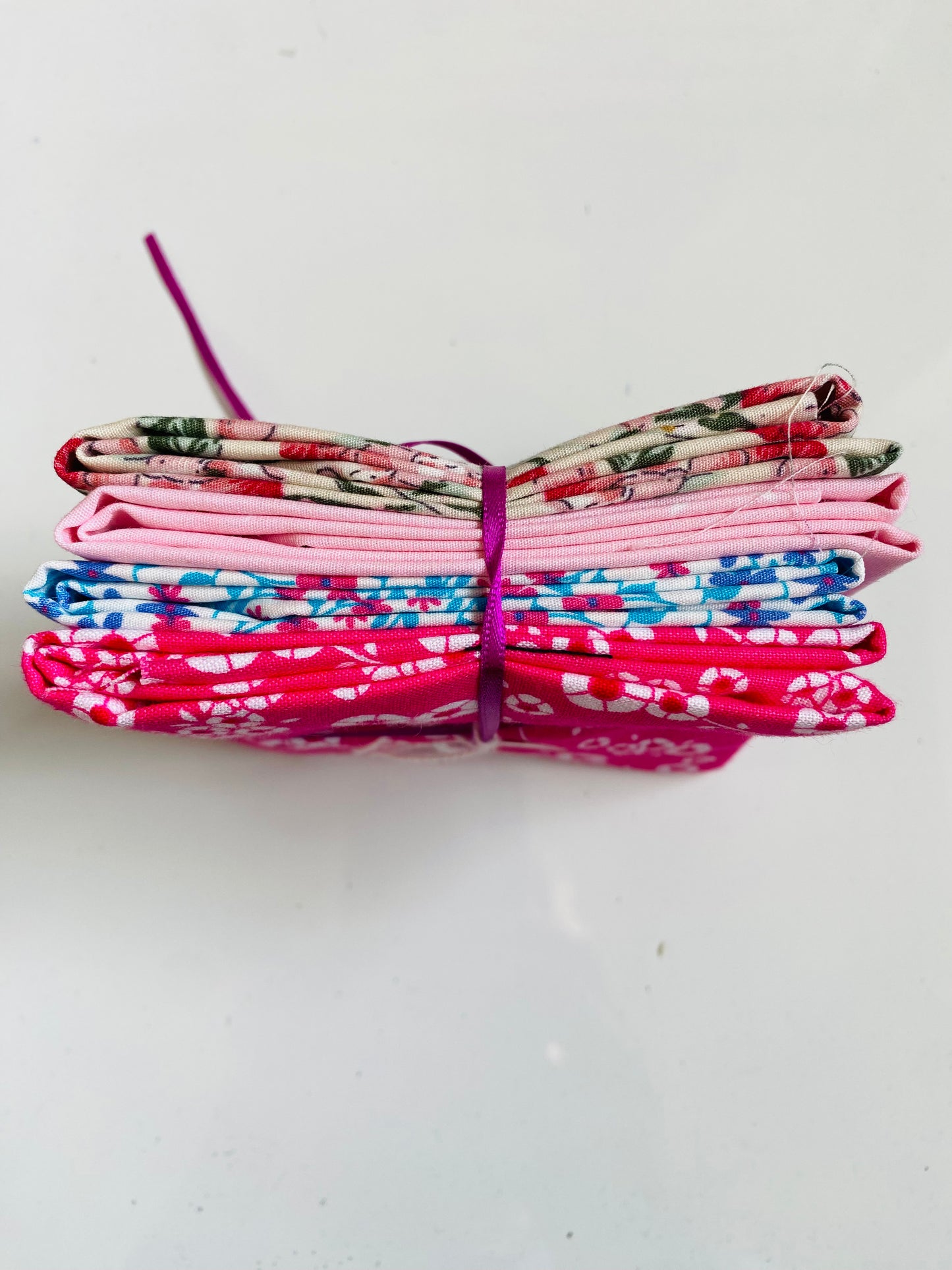 Fabric Fat Quarter Bundle - 'Pinks & Blues' - 100% Cotton