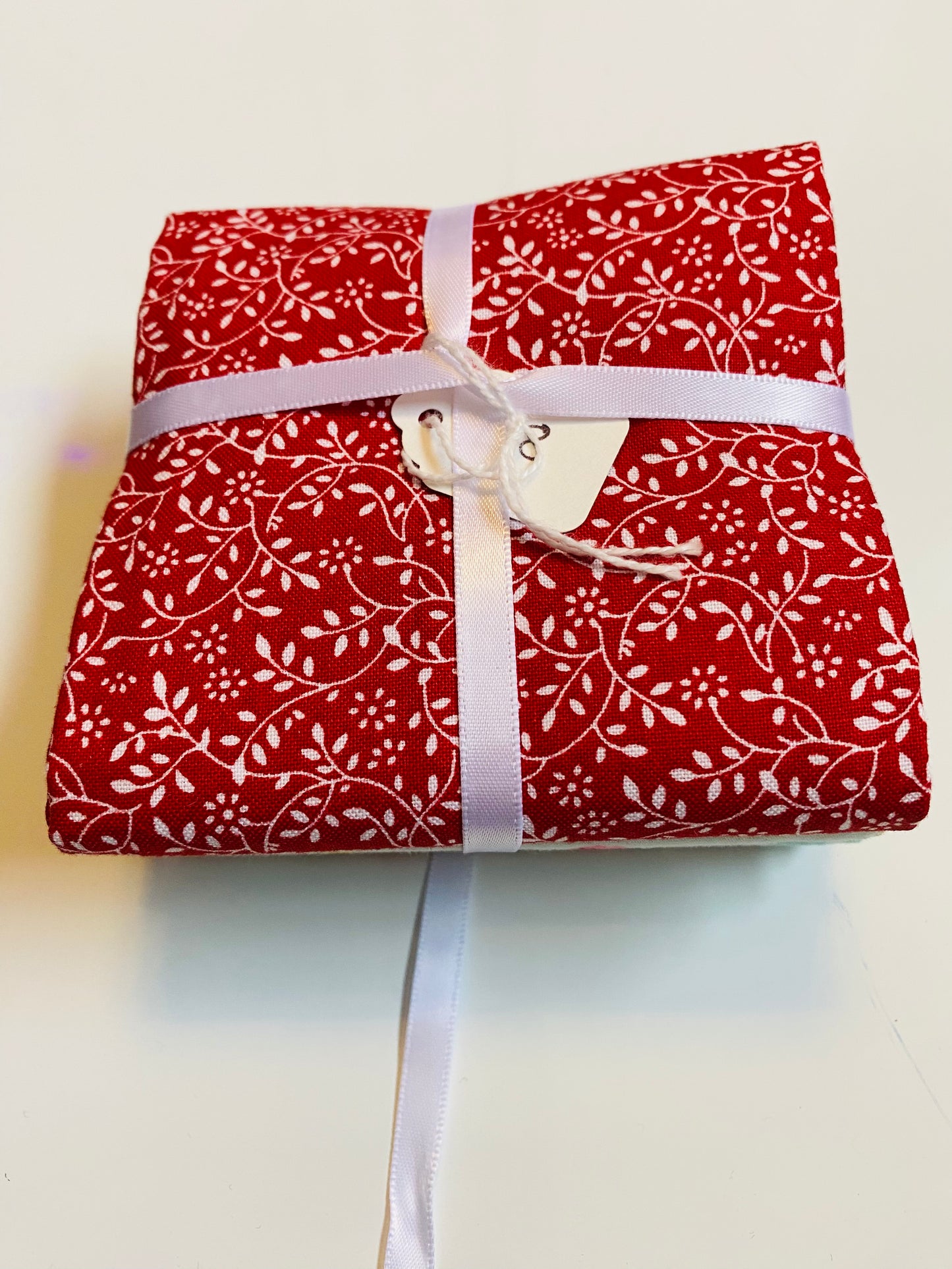 Fabric Fat Quarter Bundle - 'Warm Summer Colours' - 100% Cotton