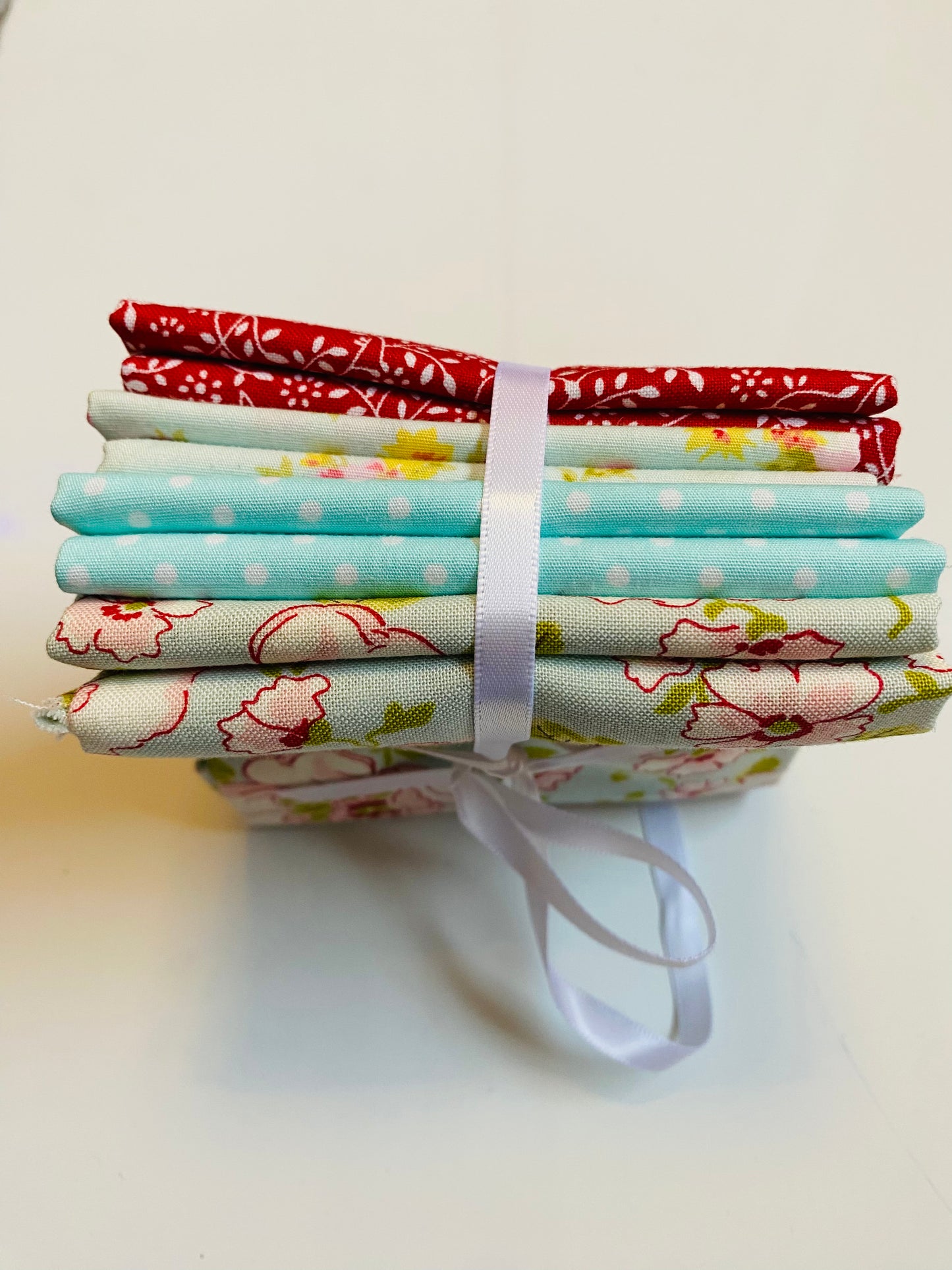 Fabric Fat Quarter Bundle - 'Warm Summer Colours' - 100% Cotton