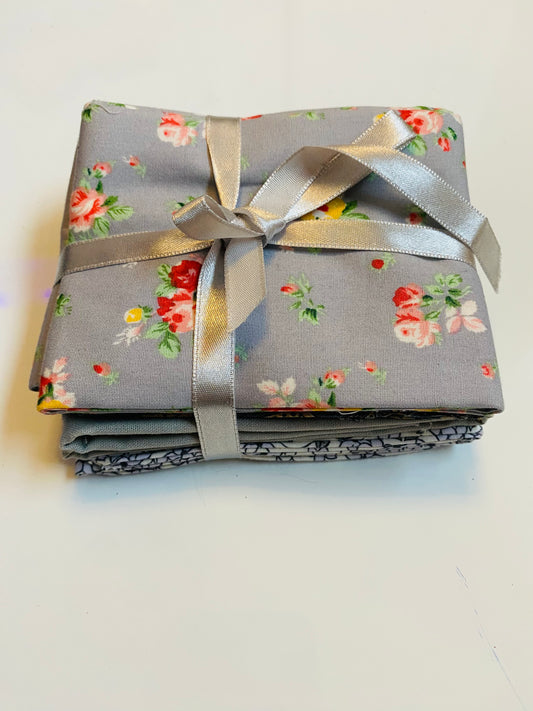 Fabric Fat Quarter Bundle - 'Warm Greys' - 100% Cotton