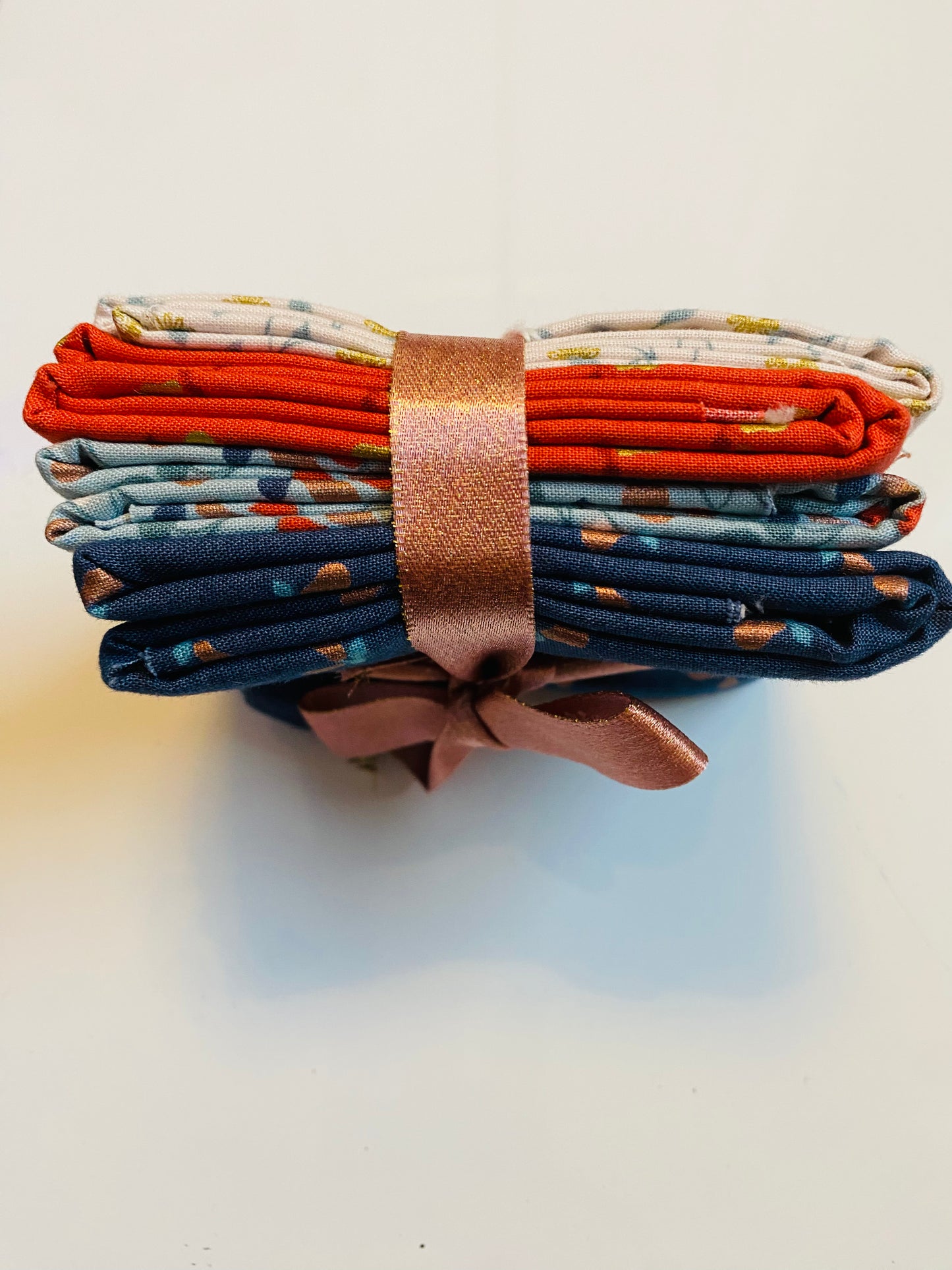 Fabric Fat Quarter Bundle - 'Summer Warmth' - 100% Cotton