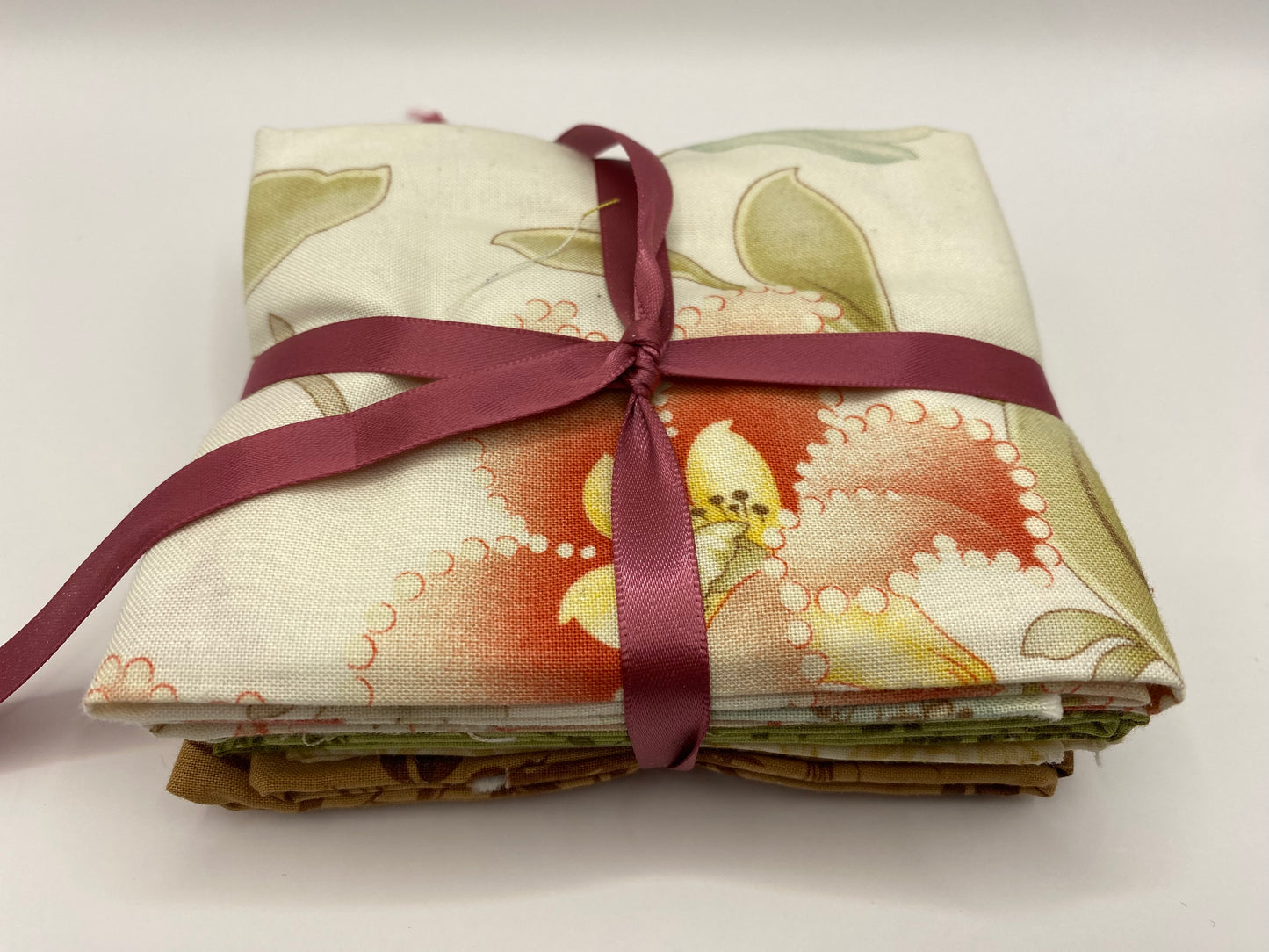 Fabric Fat Quarter Bundle - 'Autumn Colours' - 100% Cotton Fabric