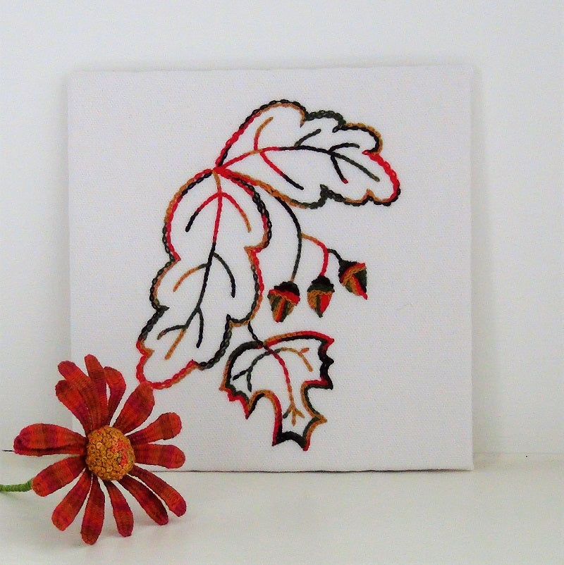 Autumn Acorn - Two Stitch Embroidery Kit