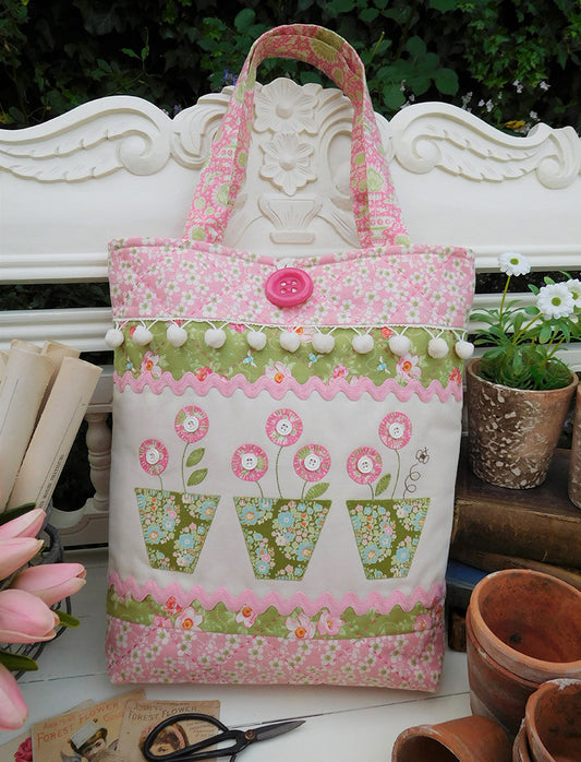 Potted Bumblebee Tote Bag Pattern - The Rivendale Collection **SALE**