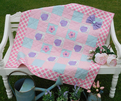 Snuggle Bug Quilt Pattern - The Rivendale Collection **SALE**